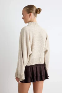 TRENDYOLMİLLA Stone Wide Pattern Spanish Arm Knitwear Sweater - Image 4