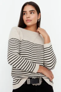 TRENDYOLMİLLA Stone Basic Striped Knitwear Sweater - Image 3