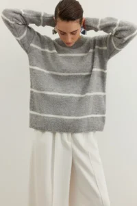 TRENDYOLMİLLA Gray Striped Wide Pattern textured Knitwear Sweater
