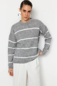 TRENDYOLMİLLA Gray Striped Wide Pattern textured Knitwear Sweater - Image 3