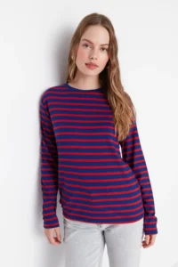 TRENDYOLMİLLA Red-NAVY BLUE Striped Regular/Normal Pattern Basic Crew Neck Knitting T-Shirt - Image 12