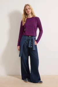 TRENDYOLMİLLA Red-NAVY BLUE Striped Regular/Normal Pattern Basic Crew Neck Knitting T-Shirt - Image 8
