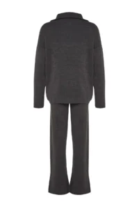 TRENDYOLMİLLA Anthracite Wide Pattern Zippered Knitwear Top and Bottom Set - Image 8