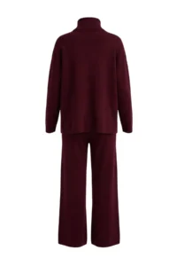 TRENDYOLMİLLA Burgundy Wide Pattern Zippered Knitwear Top and Bottom Set - Image 11