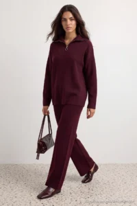 TRENDYOLMİLLA Burgundy Wide Pattern Zippered Knitwear Top and Bottom Set - Image 2