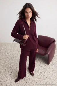 TRENDYOLMİLLA Burgundy Wide Pattern Zippered Knitwear Top and Bottom Set - Image 4