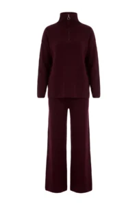 TRENDYOLMİLLA Burgundy Wide Pattern Zippered Knitwear Top and Bottom Set - Image 7