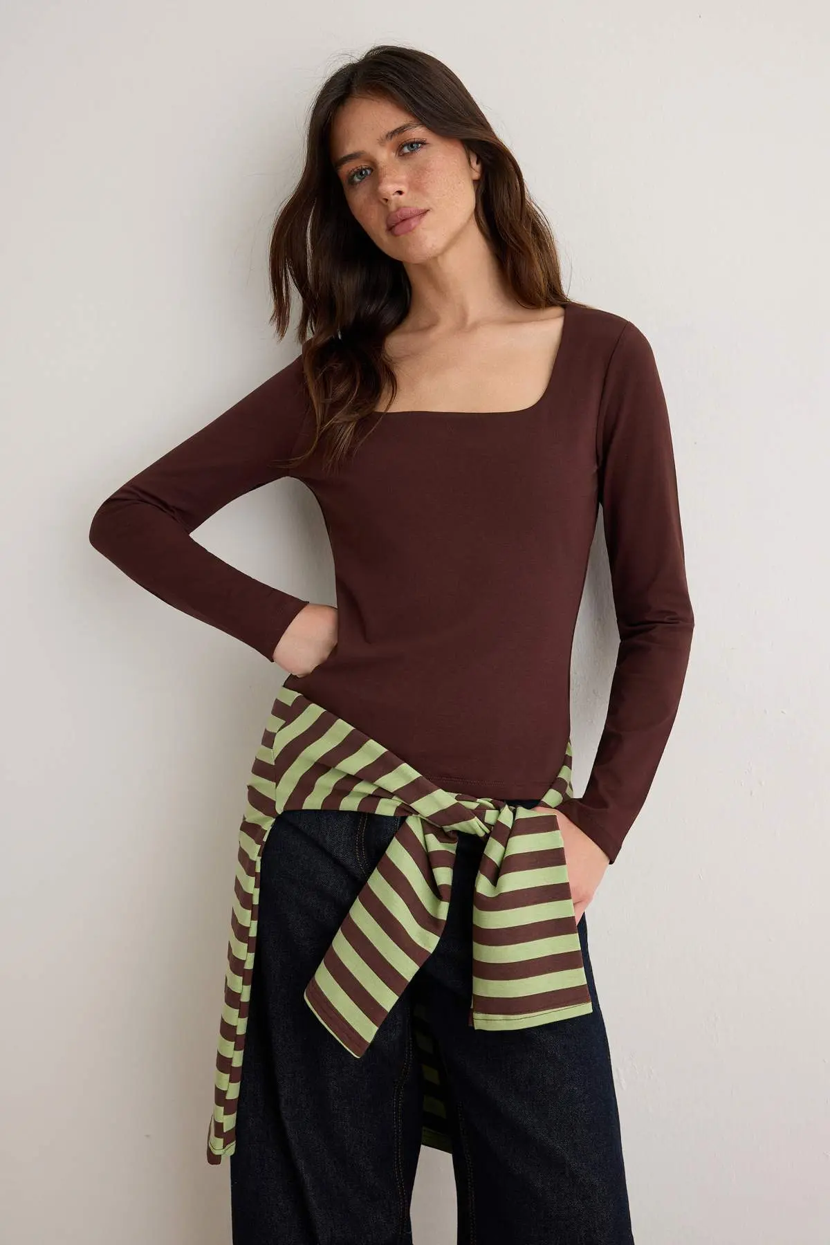 TWOAW24BZ00016-BROWN_1