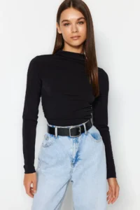 TRENDYOLMİLLA Black Ruffle Detailed High Neck Fitted/Long Sleeve Fitted Flexible Knitting Blouse - Image 2