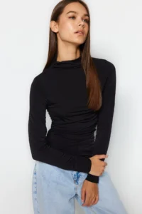 TRENDYOLMİLLA Black Ruffle Detailed High Neck Fitted/Long Sleeve Fitted Flexible Knitting Blouse - Image 3