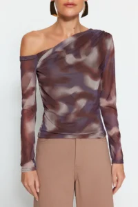 TRENDYOLMİLLA Brown Tulle Fitted Lined Asymmetric Collar Knitting Blouse - Image 5