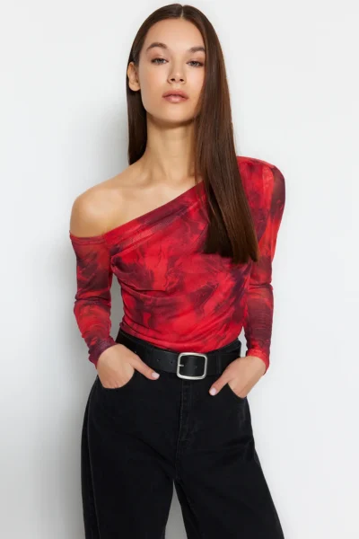 TWOAW24BZ00051-RED_1