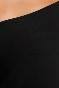 TRENDYOLMİLLA Black One Shoulder Cotton Flexible Fitted Crop Knitting Blouse - Image 10