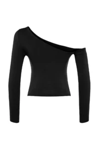 TRENDYOLMİLLA Black One Shoulder Cotton Flexible Fitted Crop Knitting Blouse - Image 14