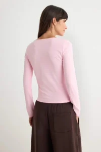 TRENDYOLMİLLA Light PINK Cotton Boat Neck Fitted Flexible Blouse - Image 4