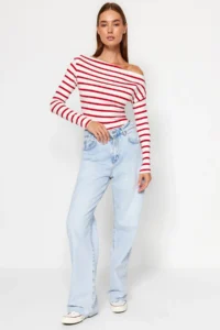 TRENDYOLMİLLA Red Striped Soft Fabric Fitted Boat Neck Knitting Blouse - Image 3