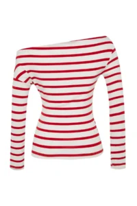 TRENDYOLMİLLA Red Striped Soft Fabric Fitted Boat Neck Knitting Blouse - Image 9