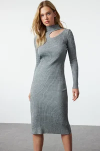 TRENDYOLMİLLA Anthracite Midi Knitwear Polo Shirt Collar Dress - Image 2