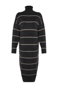 TRENDYOLMİLLA Anthracite Maxi Wide Pattern Soft textured Knit Dress - Image 6