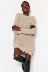 TRENDYOLMİLLA Beige Short/Mini Wide Pattern Flowing Detailed Knit Dress