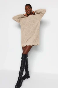 TRENDYOLMİLLA Beige Short/Mini Wide Pattern Flowing Detailed Knit Dress - Image 3