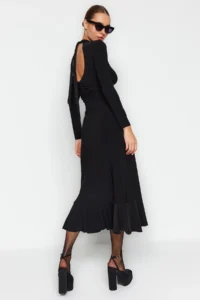 TRENDYOLMİLLA Black Low-cut back Skirt with flywheel High Neck Maxi Length Flexible Knitting Dress