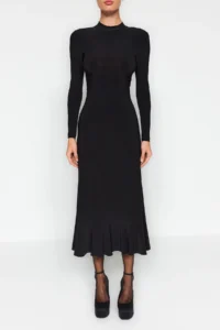 TRENDYOLMİLLA Black Low-cut back Skirt with flywheel High Neck Maxi Length Flexible Knitting Dress - Image 4