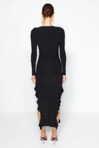 TRENDYOLMİLLA Black Skirt with flywheel Kayık Kaya Maxi Flexible Knitting Dress - Image 5