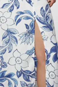 TRENDYOLMİLLA BLUE Abstract BLUE flower patterned Midi Weaving Dress - Image 4