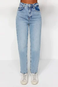 TRENDYOLMİLLA Light BLUE High Waist Mom 100% Cotton Non-Stretch jeans - Image 4