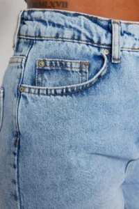 TRENDYOLMİLLA Light BLUE High Waist Mom 100% Cotton Non-Stretch jeans - Image 5