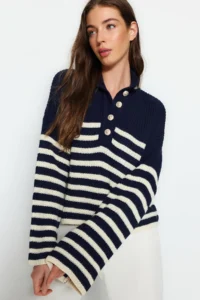 TRENDYOLMİLLA NAVY BLUE Wide Pattern High Neck Striped Knitwear Sweater - Image 2