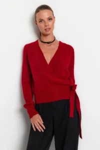 TRENDYOLMİLLA Red Soft textured Double breasted Knitwear Sweater