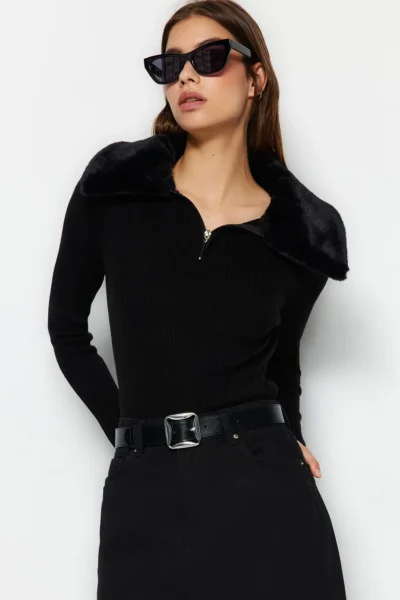 TWOAW24KZ00204-BLACK_1