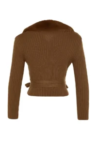 TRENDYOLMİLLA Brown Crop Faux Fur Detailed Knitwear Sweater - Image 8