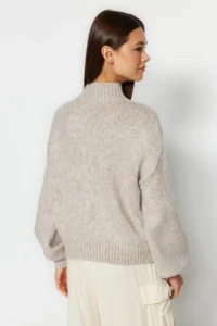 TRENDYOLMİLLA Stone Soft textured Thick Crew Neck Knitwear Sweater - Image 5