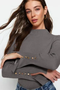 TRENDYOLMİLLA Anthracite Sleeve Button Detailed Knitwear Sweater