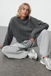 TRENDYOLMİLLA Anthracite Crop Super Wide Pattern Soft textured Flowing Detailed Knitwear Sweater - Image 8