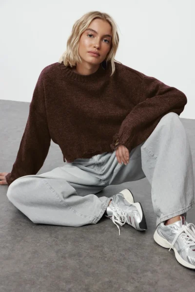 TWOAW24KZ00319-BROWN_1