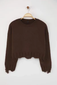 TRENDYOLMİLLA Brown Crop Wide Pattern Soft textured Flowing Detailed Knitwear Sweater - Image 6