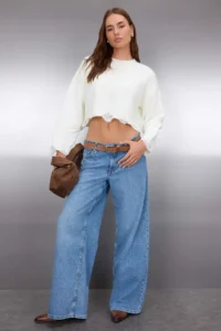 TRENDYOLMİLLA Ecru Crop Wide Pattern Soft textured Flow Detailed Knitwear Sweater - Image 2