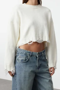TRENDYOLMİLLA Ecru Crop Wide Pattern Soft textured Flow Detailed Knitwear Sweater - Image 8