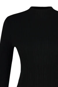 TRENDYOLMİLLA Black High Neck Basic Plain Knitwear Sweater - Image 7