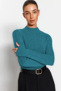 TRENDYOLMİLLA Indigo High Neck Knitwear Sweater - Image 3