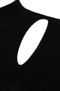 TRENDYOLMİLLA Black Wide Pattern Pencere/Cut Out Knitwear Sweater - Image 7
