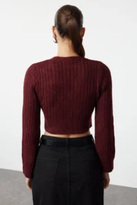 TRENDYOLMİLLA Burgundy Crop Soft textured Double breasted Knitwear Sweater - Image 5