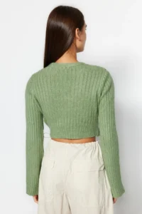 TRENDYOLMİLLA MINT Crop Soft textured Double breasted Knitwear Sweater - Image 6