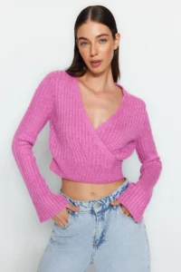 TRENDYOLMİLLA PINK Crop Soft textured Double breasted Knitwear Sweater