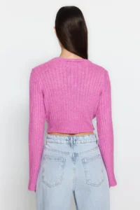 TRENDYOLMİLLA PINK Crop Soft textured Double breasted Knitwear Sweater - Image 5