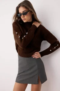 TRENDYOLMİLLA Brown Soft textured Button Detailed Knitwear Sweater
